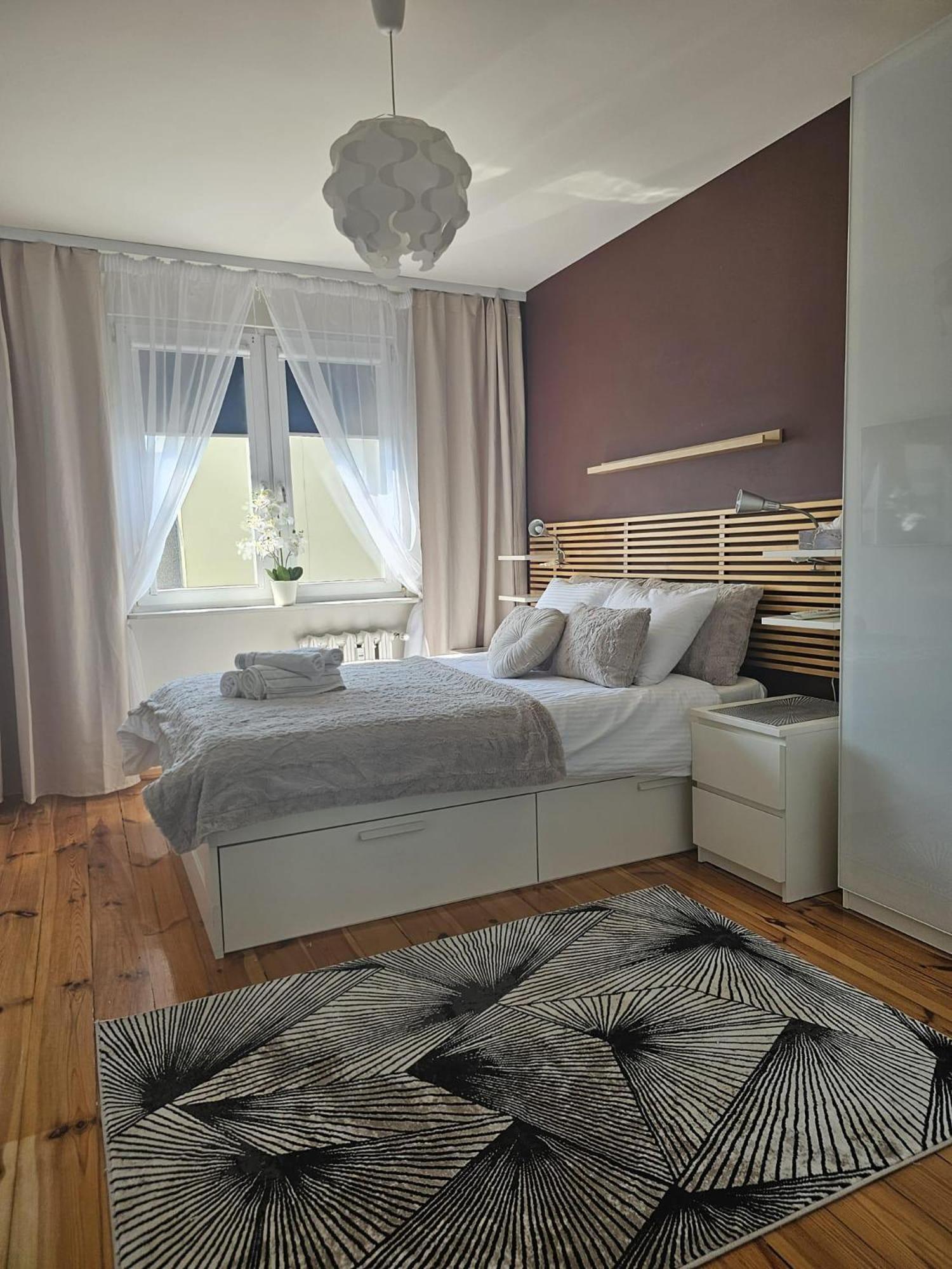 Apartment In Zyrardow 10Min To Suntago Exterior foto